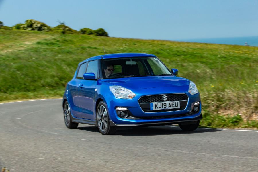  Suzuki Swift Attitude 2019 года  (UK) (фото 18 из 23)